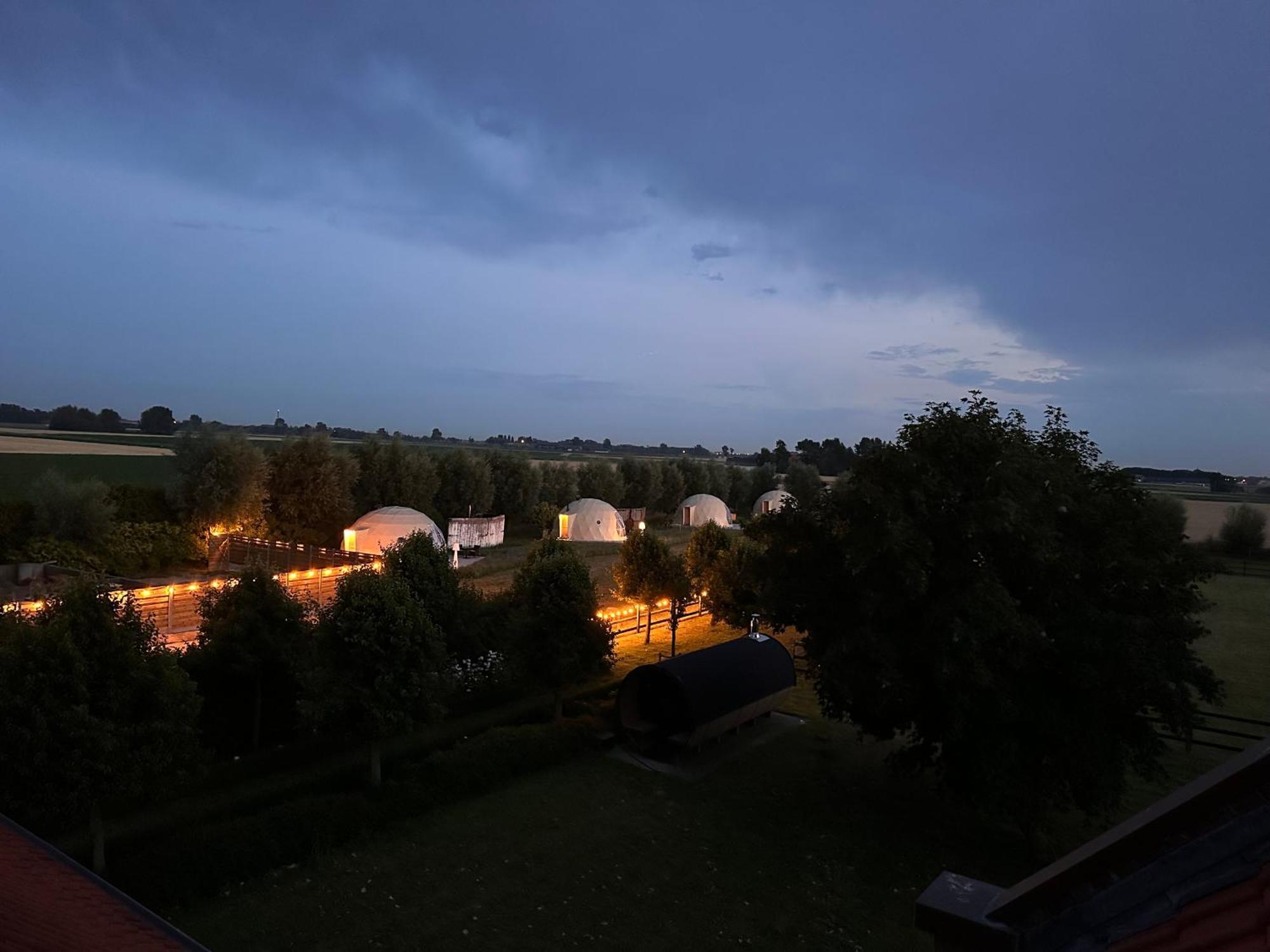 Luxury tent Id Glamping De Coude Scheure *