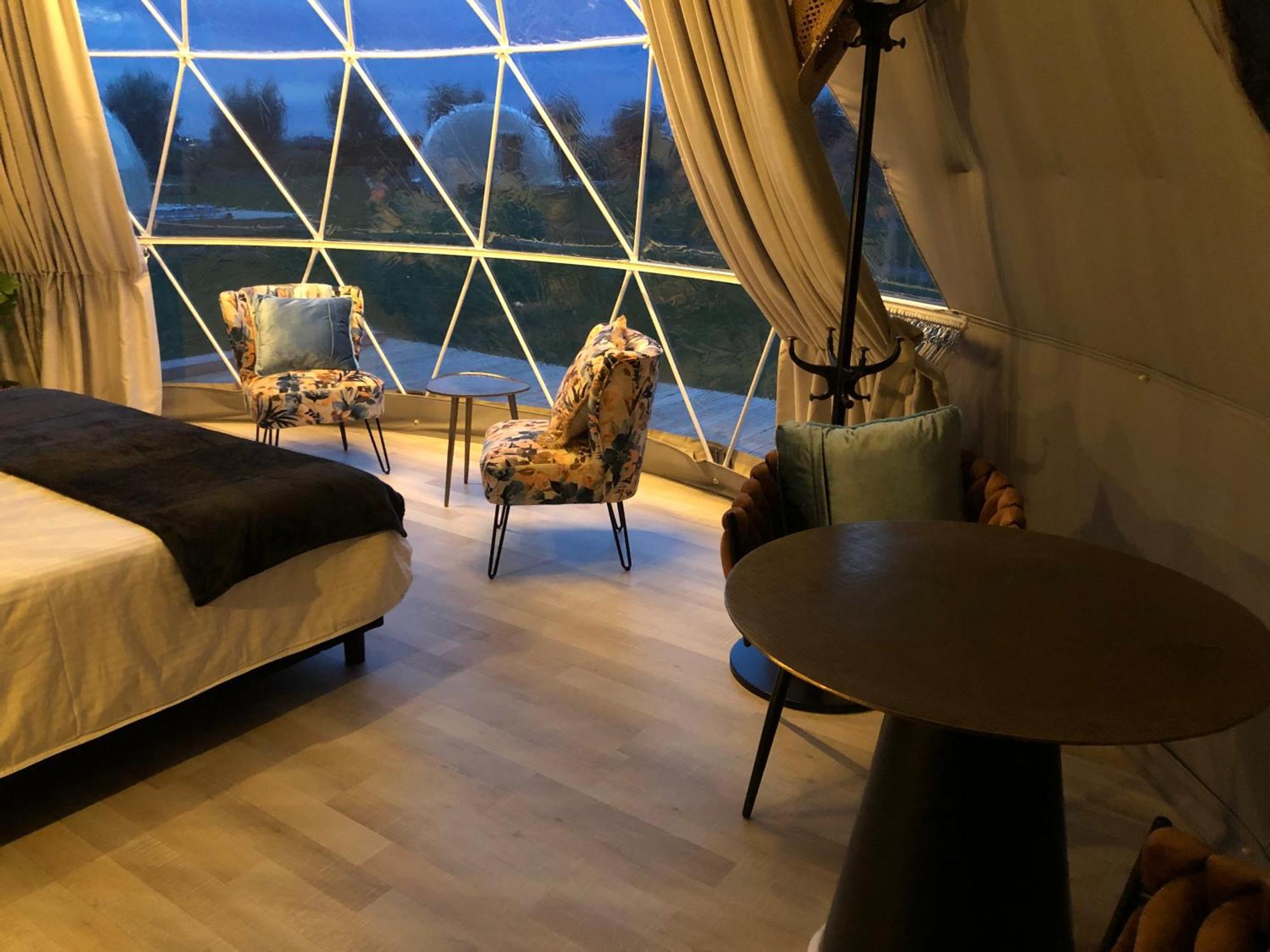 Luxury tent Id Glamping De Coude Scheure *