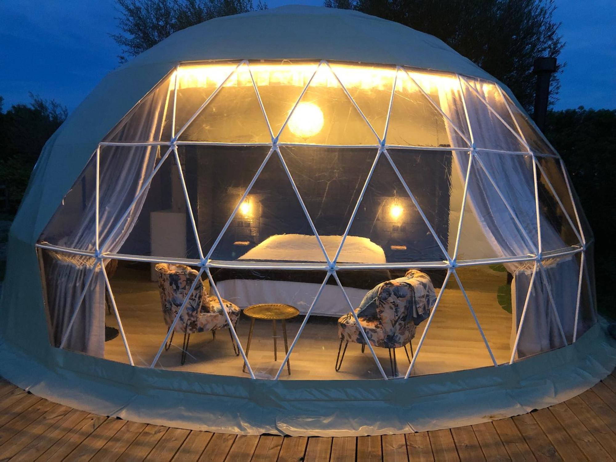 Id Glamping De Coude Scheure *